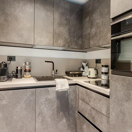 Apartment Trilocale Nuovo E Moderno In Cervinia Ai Piedi Del Cervino! *